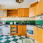 Marques De Pombal Classical Living